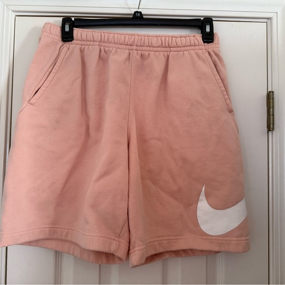 Nike Men's Sportswear Club Fleece Shorts - Picture 3 of 9
